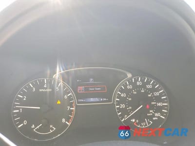Zdjęcie 9 z 12 samochodu: 2017 NISSAN ALTIMA VIN:1N4BL3AP1HC227162 - miniatura