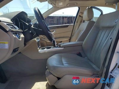 Zdjęcie 7 z 12 samochodu: 2014 MERCEDES-BENZ E 550 4MATIC VIN:WDDHF9BB6EA883162 - miniatura