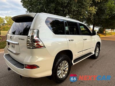 Czwarte zdjęcie samochodu z boku: 2015 LEXUS GX 460 VIN:JTJBM7FX8F5111477 - miniatura