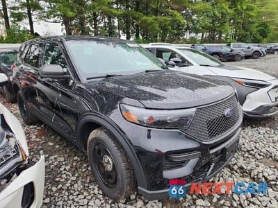 Czwarte zdjęcie samochodu z boku: 2023 FORD EXPLORER POLICE INTERCEPTOR VIN:1FM5K8AB1PGA62633 - miniatura
