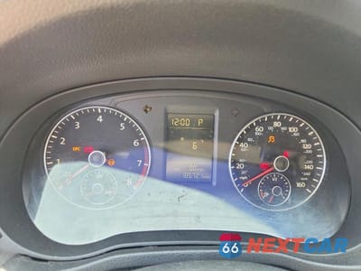 Zdjęcie 9 z 12 samochodu: 2015 VOLKSWAGEN PASSAT S VIN:1VWAT7A31FC045532 - miniatura