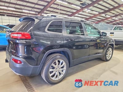 Trzecie zdjęcie samochodu z tyłu: 2015 JEEP CHEROKEE LIMITED VIN:1C4PJMDS8FW604948 - miniatura