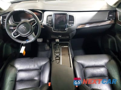 Zdjęcie 8 z 13 samochodu: 2016 VOLVO XC90 T6 VIN:YV4A22PK4G1021419 - miniatura