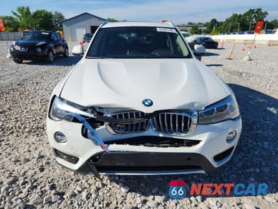 Piąte zdjęcie samochodu w środku: 2015 BMW X3 XDRIVE28I VIN:5UXWX9C53F0D57250 - miniatura