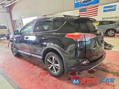 Drugie zdjęcie samochodu z przodu: 2018 TOYOTA RAV4 XLE VIN:2T3RFREV8JW783662 - miniatura