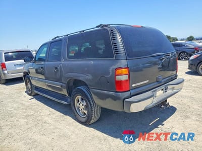 Drugie zdjęcie samochodu z przodu: 2003 CHEVROLET SUBURBAN K1500 VIN:3GNFK16T53G223864 - miniatura