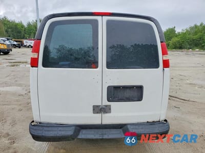 Zdjęcie 6 z 14 samochodu: 2014 CHEVROLET EXPRESS G1500 VIN:1GCSHAF44E1140068 - miniatura