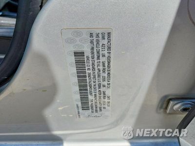 Zdjęcie 12 z 12 samochodu: 2011 VOLKSWAGEN JETTA SE VIN:3VWDX7AJXBM316287 - miniatura