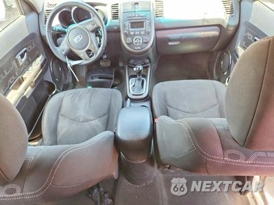 Zdjęcie 8 z 13 samochodu: 2012 KIA SOUL + VIN:KNDJT2A64C7424013 - miniatura