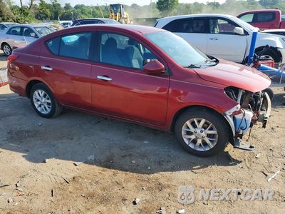 Czwarte zdjęcie samochodu z boku: 2018 NISSAN VERSA SV VIN:3N1CN7AP8JL850789 - miniatura