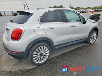 Trzecie zdjęcie samochodu z tyłu: 2016 FIAT 500X LOUNGE VIN:ZFBCFXDT7GP346740 - miniatura
