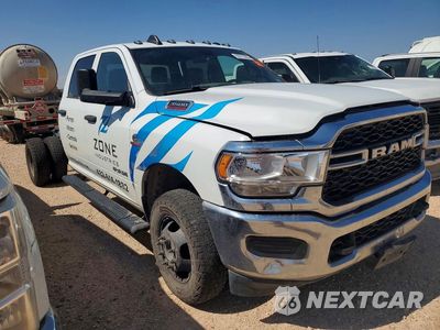 Czwarte zdjęcie samochodu z boku: 2022 RAM 3500 VIN:3C7WRTCL2NG398146 - miniatura