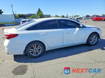 Trzecie zdjęcie samochodu z tyłu: 2017 HYUNDAI SONATA SE VIN:5NPE24AF3HH470242 - miniatura