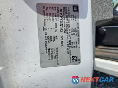 Zdjęcie 12 z 12 samochodu: 2010 CHEVROLET SILVERADO C1500 VIN:1GCPCPEXXAZ215452 - miniatura