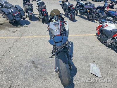 Zdjęcie 6 z 9 samochodu: 2022 YAMAHA YZFR7 VIN:JYARM38Y2NA001364 - miniatura