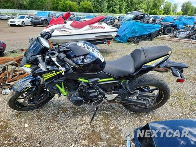 Trzecie zdjęcie samochodu z tyłu: 2020 KAWASAKI ER650 L VIN:ML5EREL12LDA05269 - miniatura
