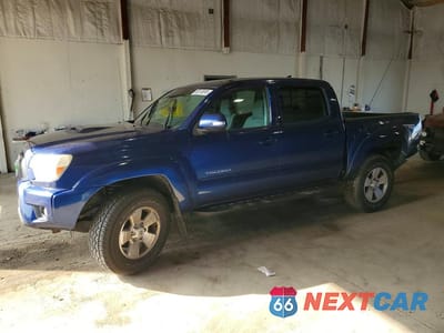 2015 TOYOTA TACOMA V6 3TMLU4EN5FM182619 - główne zdjęcie licytacji z USA - miniatura