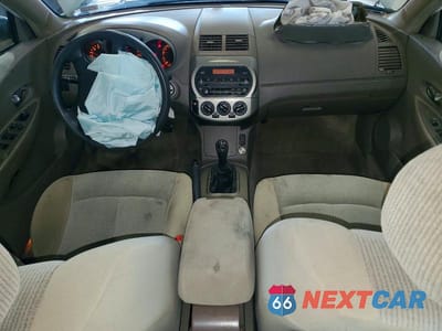 Zdjęcie 8 z 13 samochodu: 2003 NISS ALTIMA VIN:1N4AL11DX3C238210 - miniatura