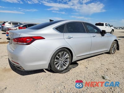 Trzecie zdjęcie samochodu z tyłu: 2016 HYUNDAI GENESIS 3.8L VIN:KMHGN4JE4GU134655 - miniatura