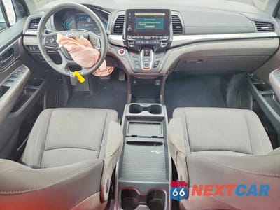 Zdjęcie 8 z 13 samochodu: 2021 HONDA ODYSSEY EX VIN:5FNRL6H55MB020463 - miniatura