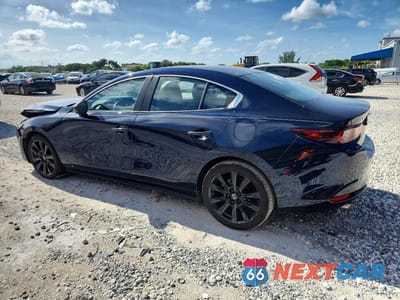 Drugie zdjęcie samochodu z przodu: 2024 MAZDA 3 SELECT SPORT VIN:3MZBPABM2RM414883 - miniatura