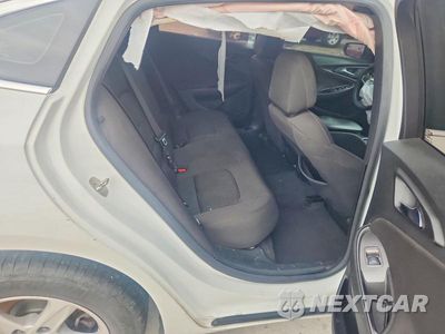 Zdjęcie 10 z 12 samochodu: 2020 CHEVROLET MALIBU LS VIN:1G1ZB5ST0LF075846 - miniatura