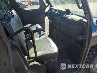 Piąte zdjęcie samochodu w środku: 2019 POLARIS RANGER XP 1000 UTILITY VEHICLE VIN:4XARRU997K8901061 - miniatura