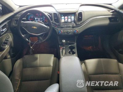 Zdjęcie 8 z 12 samochodu: 2017 CHEVROLET IMPALA LT VIN:2G1105SA1H9153360 - miniatura