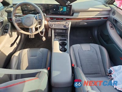 Zdjęcie 8 z 12 samochodu: 2024 HYUNDAI SONATA N LINE VIN:KMHL54JC7RA351456 - miniatura