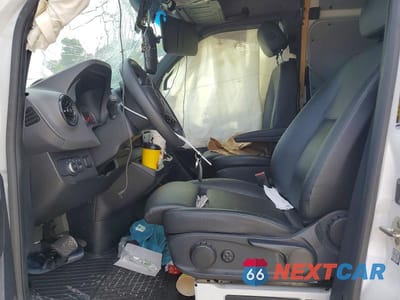 Zdjęcie 7 z 13 samochodu: 2022 MERCEDES-BENZ SPRINTER 2500 VIN:W1Y4DDHY3NT087580 - miniatura