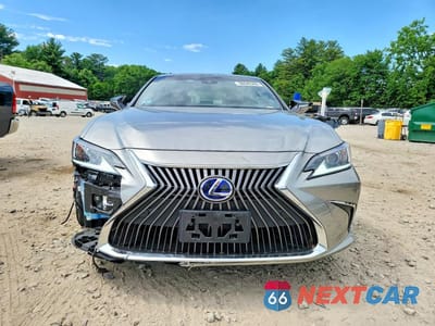 Piąte zdjęcie samochodu w środku: 2019 LEXUS ES 300H VIN:JTHB21B13K2029917 - miniatura