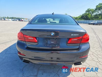 Zdjęcie 6 z 12 samochodu: 2019 BMW 540 I VIN:WBAJE5C5XKG919327 - miniatura