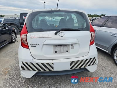 Zdjęcie 6 z 12 samochodu: 2018 NISSAN VERSA NOTE S VIN:3N1CE2CPXJL353730 - miniatura