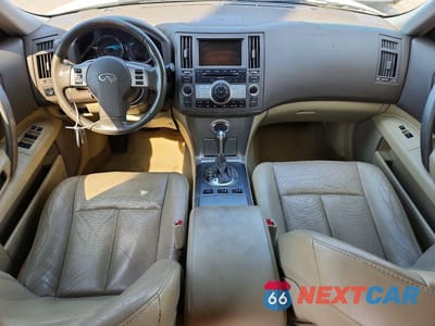 Zdjęcie 8 z 13 samochodu: 2006 INFINITI FX35 BASE VIN:JNRAS08W36X207764 - miniatura
