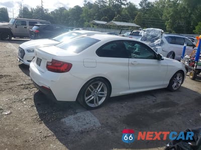 Trzecie zdjęcie samochodu z tyłu: 2015 BMW 228 I VIN:WBA1F5C53FV257492 - miniatura