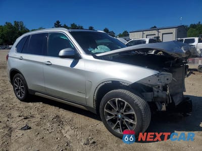 Czwarte zdjęcie samochodu z boku: 2018 BMW X5 XDRIVE35I VIN:5UXKR0C5XJ0X86895 - miniatura