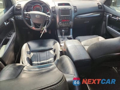Zdjęcie 8 z 13 samochodu: 2012 KIA SORENTO SX VIN:5XYKW4A20CG223040 - miniatura