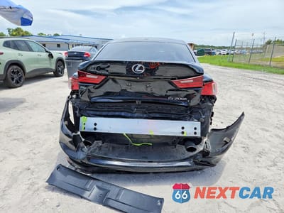 Zdjęcie 6 z 13 samochodu: 2016 LEXUS IS 200T VIN:JTHBA1D21G5017585 - miniatura