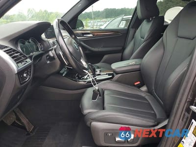 Zdjęcie 7 z 13 samochodu: 2019 BMW X3 SDRIVE30I VIN:5UXTR7C58KLE98986 - miniatura