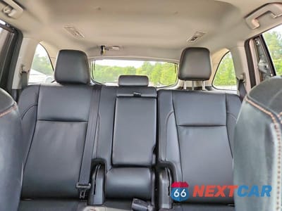 Zdjęcie 10 z 14 samochodu: 2018 TOYOTA HIGHLANDER XLE VIN:5TDJZRFH8JS549259 - miniatura