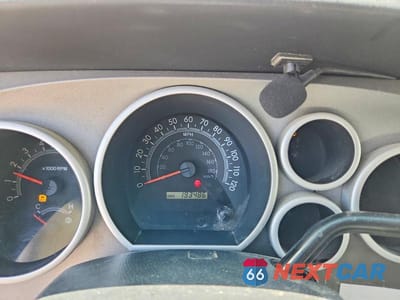Zdjęcie 9 z 12 samochodu: 2010 TOYOTA TUNDRA DOUBLE CAB SR5 VIN:5TFUY5F11AX102360 - miniatura
