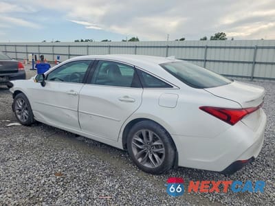 Drugie zdjęcie samochodu z przodu: 2020 TOYOTA AVALON XLE VIN:4T1AZ1FB7LU043042 - miniatura