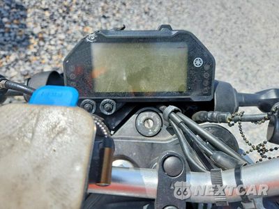 Zdjęcie 7 z 8 samochodu: 2023 YAMAHA MT-03 VIN:MH3RH20Y7PK010137 - miniatura