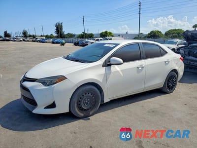 2019 TOYOTA COROLLA LE 5YFBURHEXKP927193 - główne zdjęcie licytacji z USA - miniatura