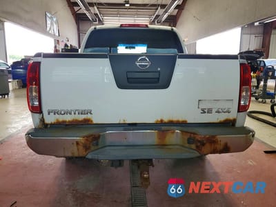 Zdjęcie 6 z 12 samochodu: 2008 NISSAN FRONTIER SE V6 VIN:1N6AD07W08C414552 - miniatura