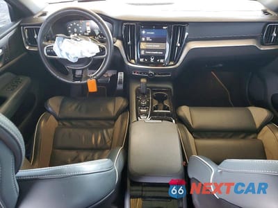Zdjęcie 8 z 12 samochodu: 2021 VOLVO S60 T8 RECHARGE R-DESIGN VIN:7JRBR0FM1MG095854 - miniatura