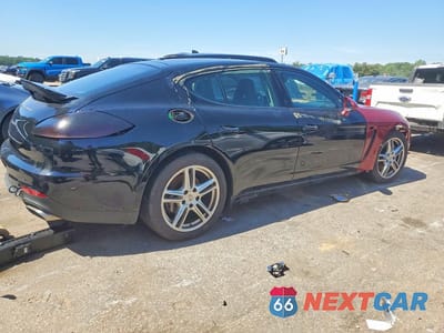 Trzecie zdjęcie samochodu z tyłu: 2014 PORSCHE PANAMERA 2 VIN:WP0AA2A77EL014489 - miniatura