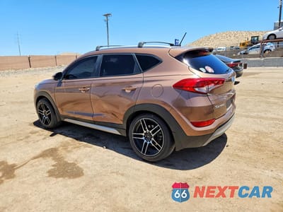 Drugie zdjęcie samochodu z przodu: 2017 HYUNDAI TUCSON SPORT VIN:KM8J3CA2XHU314235 - miniatura