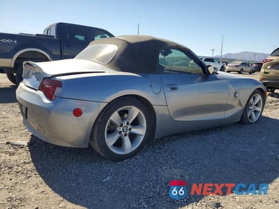 Trzecie zdjęcie samochodu z tyłu: 2007 BMW Z4 3.0 VIN:4USBU33537LW71560 - miniatura