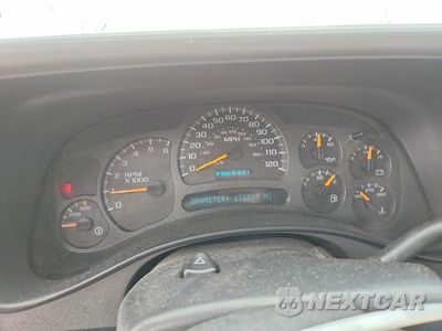 Zdjęcie 9 z 12 samochodu: 2004 GMC 2500 VIN:1GTGK23U54F127400 - miniatura